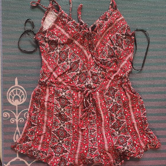 Red & Black Boho Romper — Women’s Size S — Good Condition - Picture 1 of 1